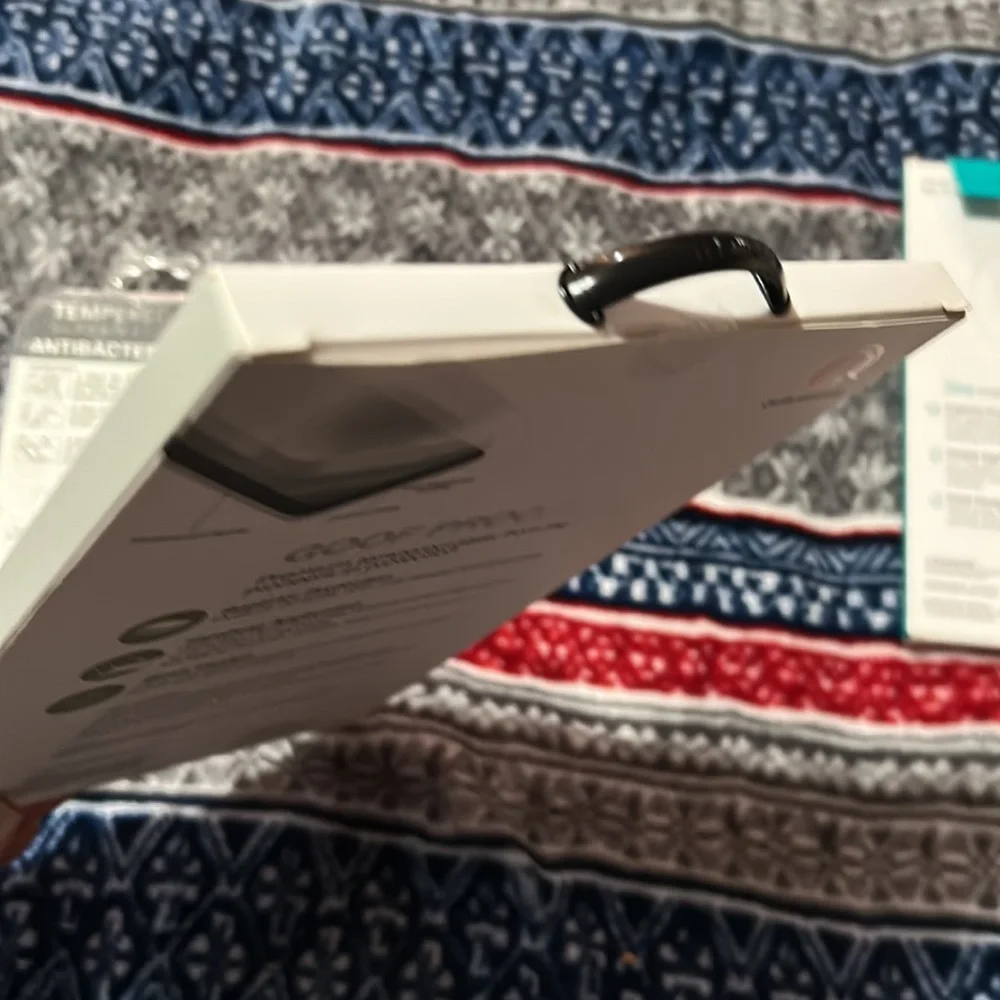 Screen protector - Picture 3 of 4